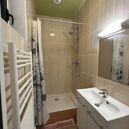 Holiday home 2 Couchages Ideal Pro Btp